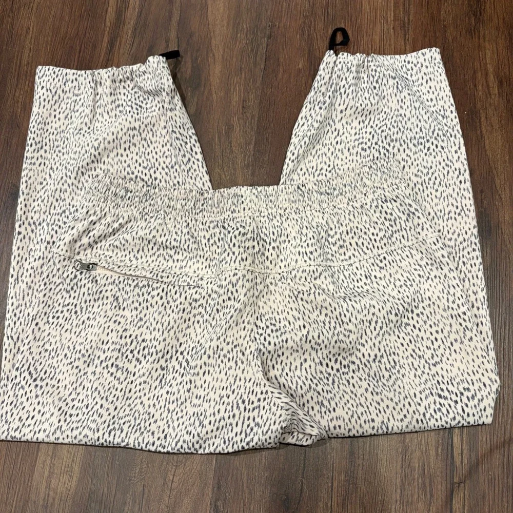Lululemon Step Lively Crop Pants Dottie Dash Grain Black Drawstring Hem Size 6